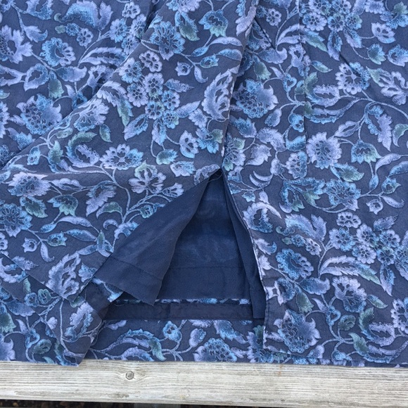 Floral Semi-Asymmetrical Skirt - Picture 3 of 7